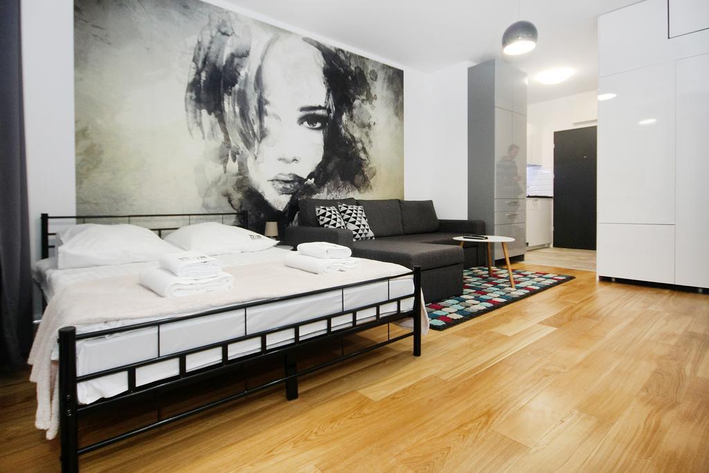 Livin Centrum Apartament 3*